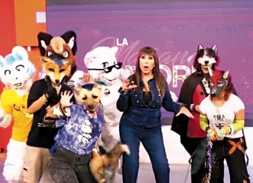 Moria con los Therians en su programa. Crédito: La Nación